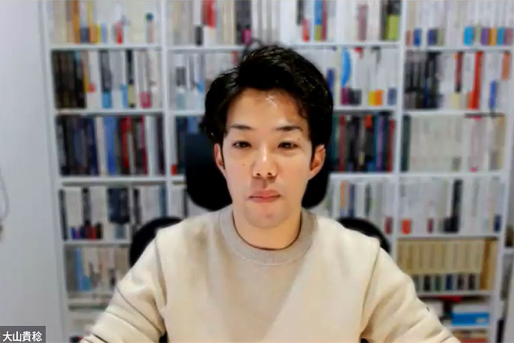 政策本会議のようす